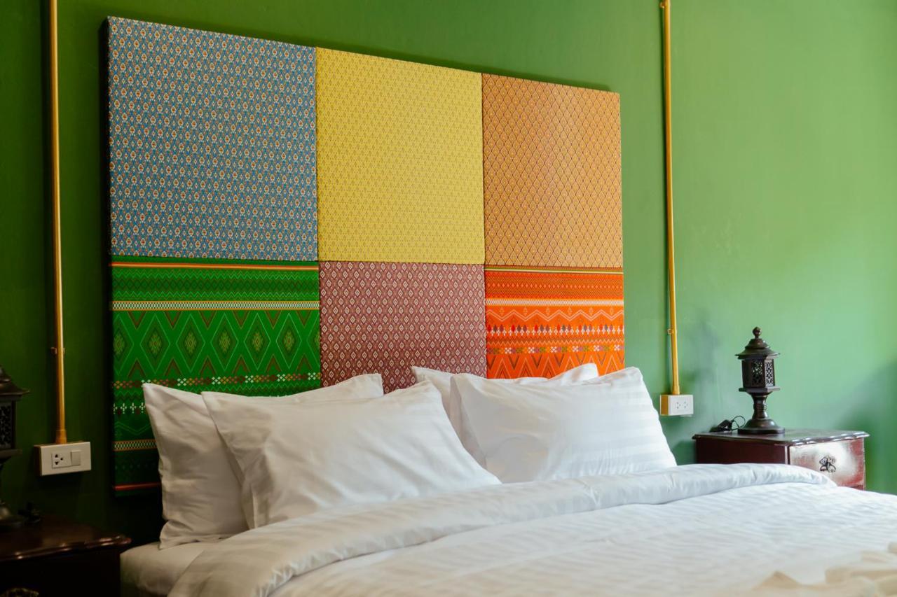 Eden Hotel Bangsean Ban Laem Thaen Ngoại thất bức ảnh